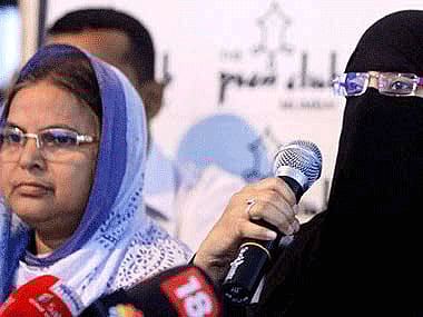 Ishrat Jahan's mother and sister at press conference. File PTI