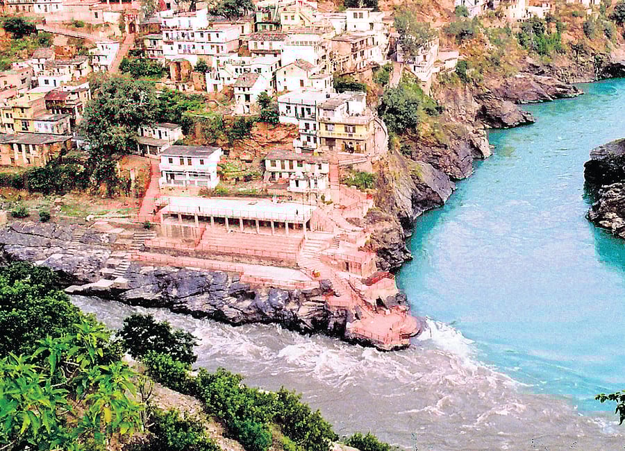 Picturesque: The union of rivers at Deva Prayag. Photos by author