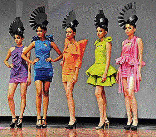 Students of Mount Carmel College walk the ramp at the Metrolife Inter College Fashion show held at Dayananda Sagar College in Bangalore on Saturday. DH Photo/ S K Dinesh