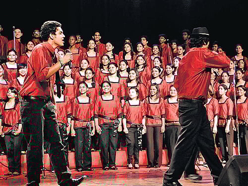 beneficial Being a part of a choir helps in shaping the career of musicians. pic for illustration purpose