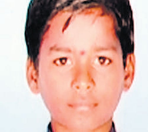 Jumbo tramples boy to death at Tavarekere