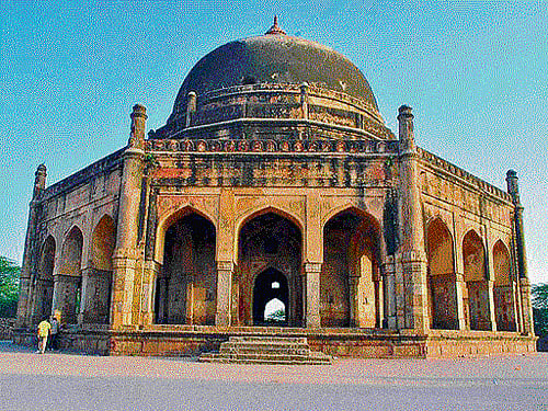 age old Adham Khan's tomb (above and below) in Qutub Complex an important historical site but lesser known in the City.