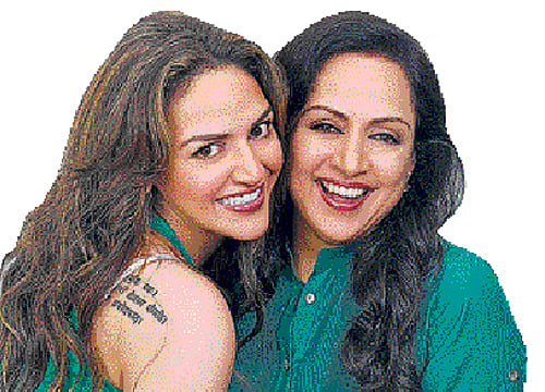 Esha and Hema Malini