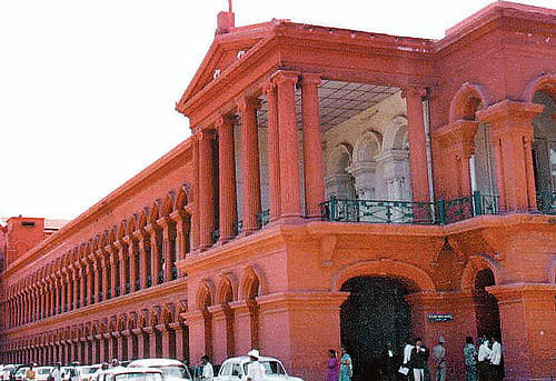 Licence of four Metro project firms suspended for labour law violation