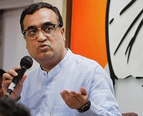 Congress mum on Modi's criticism