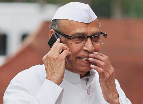 Masood's absence may change Cong equations