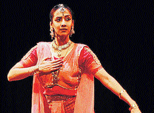 communicative: Mythili Prakash