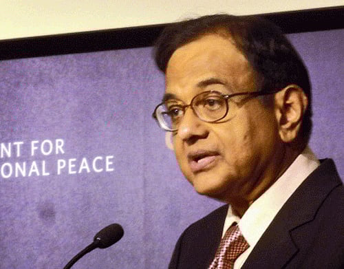 Chidambaram eyes defence land for raising revenue