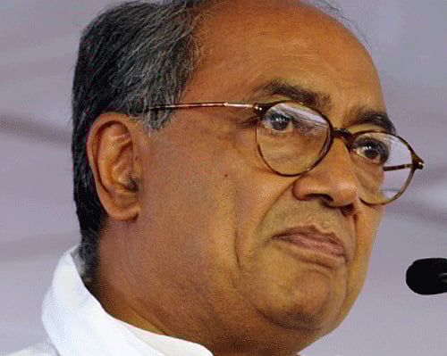 BPL families has increased in Gujarat during Modi's tenure as chief minister, says Congress leader Digvijaya Singh. DH Photo