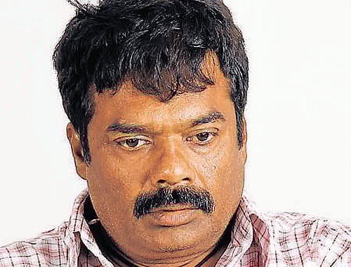 Ravi Kale in Khatarnaak