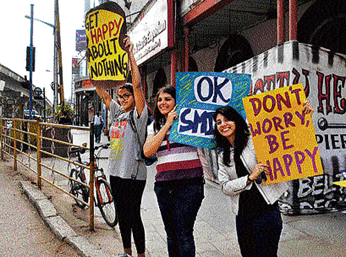 all smiles Mihira, Sonam and Rupali. dh photo by bh shivakumar