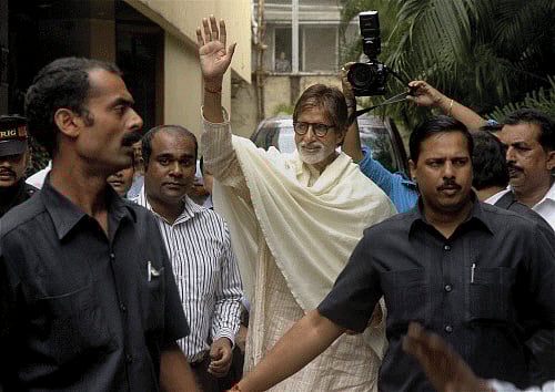 Celebrities including Amitabh Bachchan and filmmaker Shekhar Kapur today expressed shock at the sudden demise of veteran actor Farooq Sheikh due to heart attack. PTI File Photo.