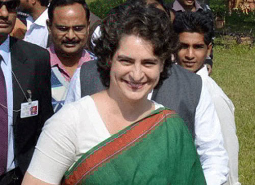 Life in the national capital has come to a halt as the city grappling with soaring Covid-19 cases observed weekend curfew