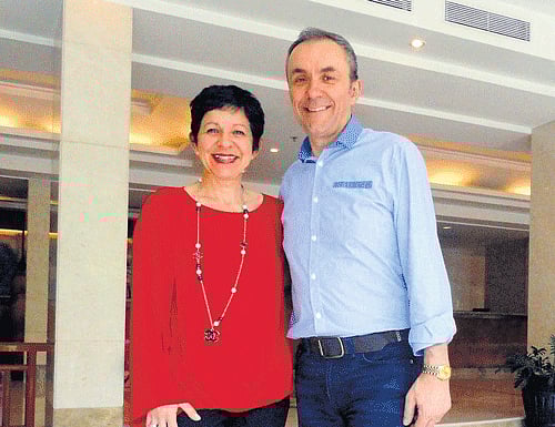 enjoying: Lina Chiodo and Simon Green.