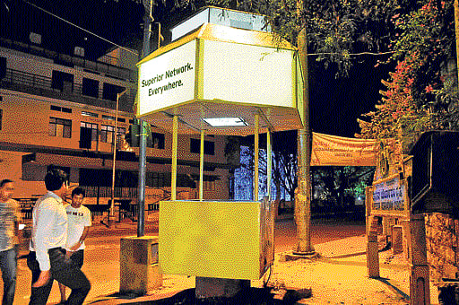 An empty junction near St Mark's Road.  DH Photos