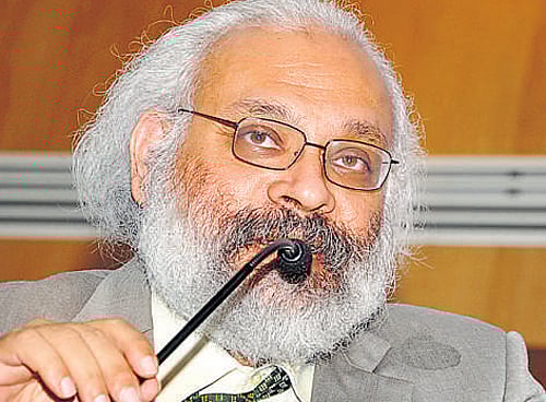 So next year, I don't see the very significantly different fromthe current situation on any other front, (growth, CPI and IIP) except that of balance of payment to be little more comfortable than the last year. DH photo