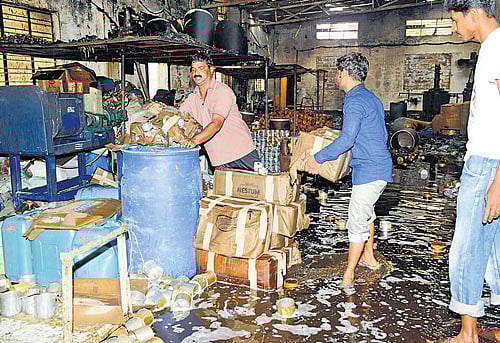 The godown of a chemical factory in KS Layout where a fire broke out on Tuesday. DH Photo