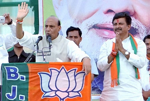 Rajnath demands apology from CM for 'narhantak' jibe at Modi. PTI Image