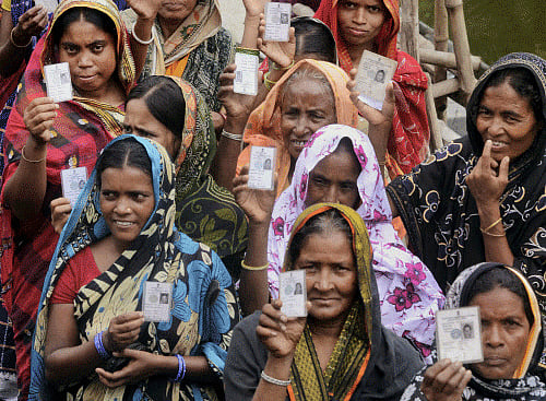 With polling to be held on April 17 across the four districts of Darjeeling, Jalpaiguri, Alipurduar and Cooch Behar, involving more than 61 lakh voters through more than 7,400 polling booths, the natural calm and cool of north Bengal is somewhat missing. PTI file photo