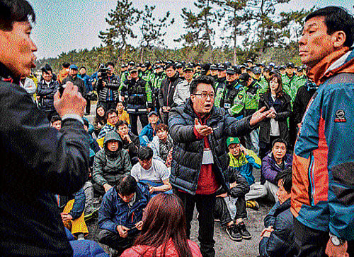 It is a scene of rapidly building chaos in which the captain and his crew faced a series of tough choices, questionable decisions and mechanical failures - including the apparent loss of the onboard communications system. NYTS photo