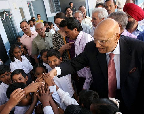 UK-based leading industrialist Lord Swraj Paul has said almost USD 65 billion have come into India in the last six months through NRI deposits.. PTI image