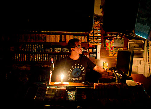 With thermal power stations in the State developing technical snags, thus pushing the power shortage to 1,000 megawatts (mw), the State Energy department has now resorted to unscheduled loadshedding to manage the grid. AP File Photo. For Representation Only.