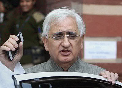 Pak army chief's Kashmir 'jugular vein' comment 'unacceptable', says Khurshid. AP Photo