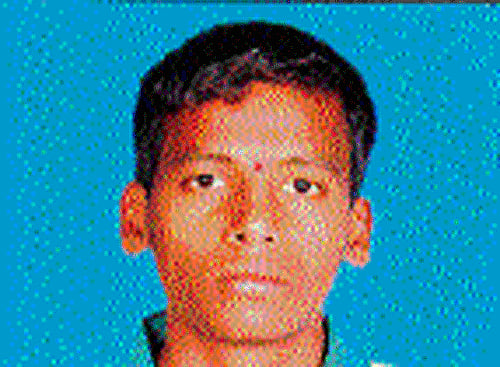 The brave lads who strove to assiduously chase their dream of a better education are Hanuman Honakhande of Azur in Athani taluk, a remote village bordering Belgaum district, and Rohan Prakash Khote of Kothali village in Chikodi taluk. DH photo