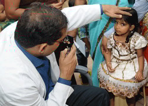Conjunctivitis caused by virus or bacteria is contagious and spreads from person to person through touching or contact, including contaminated hands, towels, handkerchiefs, and eye makeup. DH photo for representation purpose only