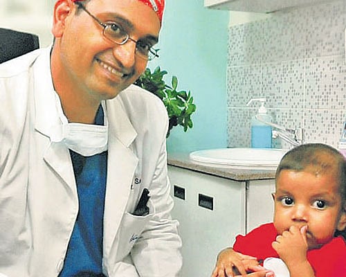 Dr Adil Sadiq with Akiyal. DH PHOTO