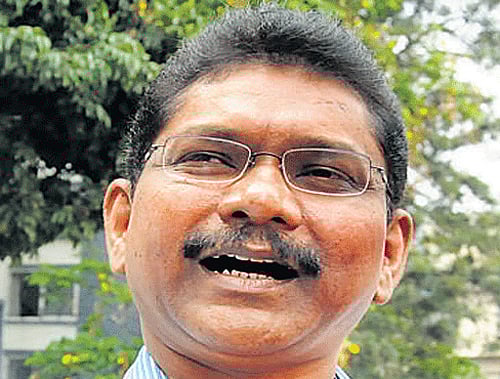 CID finds photos of two women in cellphone