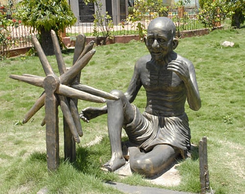 A statue of Mahatma Gandhi has been vandalised in the UK city of Leicester apparently protesting the 1984 Operation Bluestar military raid on the Golden Temple, the holiest Sikh shrine. DH photo for representation purpose