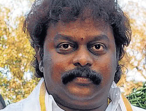 It looks it is payback time for the H D Deve Gowda clan, having chosen 'gold man' T A Sharvana as the JD(S) candidate for the Legislative Council elections.