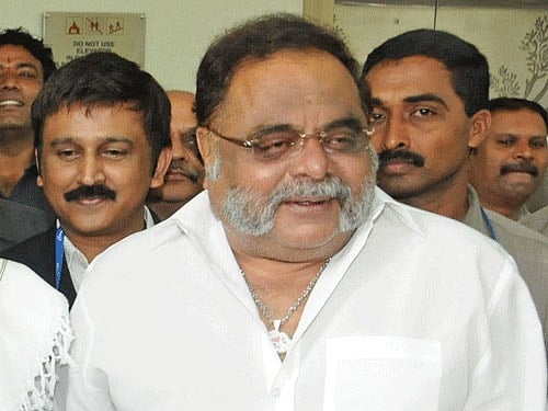 On the agenda of the BJP are the Lokayukta complaint against Housing Minister M H Ambareesh over his alleged possession of three sites, non-payment of dues to sugarcane farmers, garbage disposal imbroglio in Bangalore, among others. The BJP is also gearing up to expose a couple of 'scams,' allegedly involving two ministers close to Siddaramaiah, party sources said.   DH photo