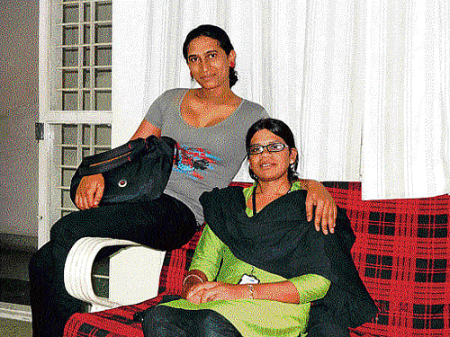 Tailor Pathe'O can look back on a 50-year career that has seen him rise from self-taught improviser to supplier of Africa