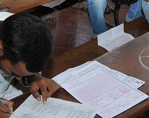 The Karnataka Secondary Education Examination Board (KSEEB) received as many as 5,075 SSLC answer scripts for revaluation, of which errors in evaluation were found in 4,803 scripts / Dh File Photo only for representation