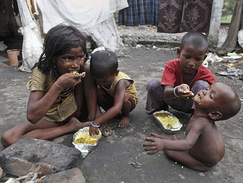 Karnataka's urban poor percentage is way higher than the national average and has been the same for nearly 30-odd years now. DH photo