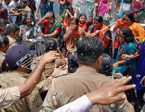 Fifty people, including 23 policemen, were injured here early Thursday in clashes with demonstrators who blockaded a national highway to protest a school teacher's custodial death in Azamgarh in Uttar Pradesh. Reuters photo for representational purpose only