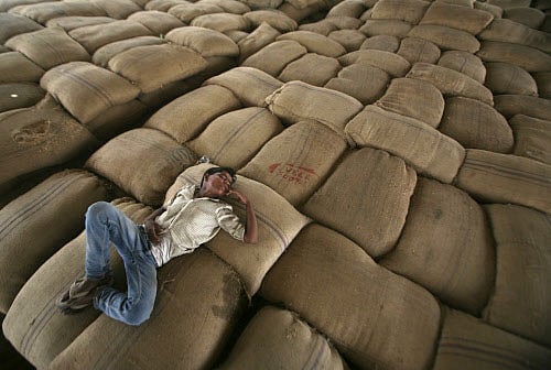 The US today expressed disappointment over India's stand on worldwide reform of trade facilitation rules saying backsliding on commitments has brought the WTO to the brink of crisis. Reuters photo