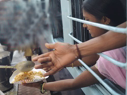 Besides Indian Railways Catering and Tourism Corporation (IRCTC), RK Associates, Sunshine Caterers, Satyam Caterers, Brandavan Food Products were among those fined. DH photo for representation purpose
