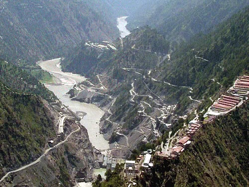 India called for a flag meeting with Pakistan after a Border Security Force (BSF) jawan was captured by Pakistani forces on Wednesday on being swept away by a strong current of the Chenab in Jammu and Kashmir. PTI file photo