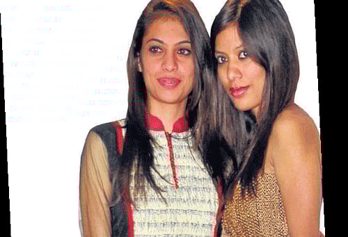 Pretty: Aaliyah and Deepa.