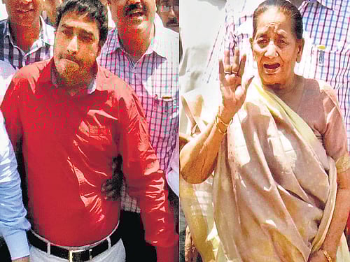 Ranjit Singh Kohli alias Raqibul Hasan Khan and his mother Kaushalya Rani being produced in a Dawarka Court in New Delhi on Wednesday. PTI