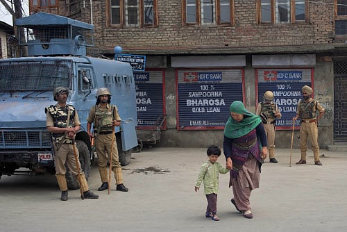 India today made it clear that it was willing to discuss the issue of Jammu and Kashmir with Pakistan within the framework of bilateral agreements of Simla pact and Lahore Declaration. AP photo for representation purpose