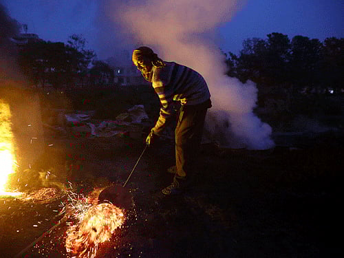 Beating expectations and showing another sign of revival, the Indian economy expanded by 5.7 percent during the first quarter of the current financial year to log the highest growth yet in nine quarters, official data showed Friday. Reuters file photo