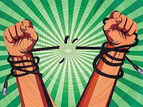 Several companies have begun offering devices to conveniently stream online content to TV, says Molly Wood. DH Illustration