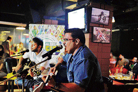 (Left to right) Mihir Ranganathan and Manoj Sreekumar