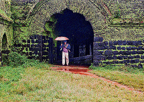 Manjarabad Fort photo by author