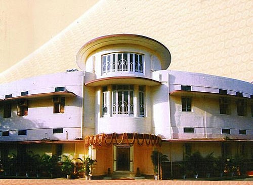 In a major relief for civil services aspirants from Jammu and Kashmir, the Government has extended till next year-end the upper age limit relaxation for the residents of the state to take the examination. Image: UPSC.gov.in