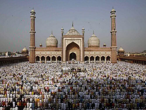 Nineteen-year-old Shaban Bukhari, son of Imam Syed Ahmed Bukhari, has been chosen to succeed his father as the 14th Shahi Imam of Delhis Jama Masjid, the largest mosque in the country. Reuters file photo